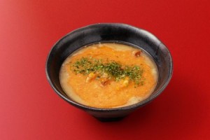 ノスラー_龍上海（背景合成）