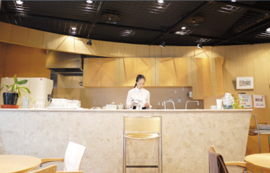 カフェ　ラジアンヌ写真